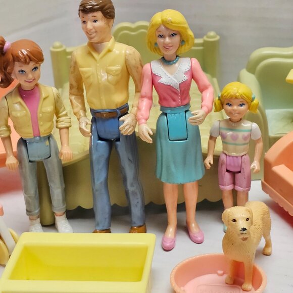 Vintage Playskool Family Figure People Furniture Dollhouse Doll House LOT RARE - Picture 3 of 16